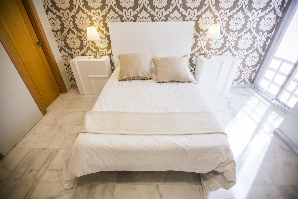 مالقة Ab Apartamentos Reding المظهر الخارجي الصورة