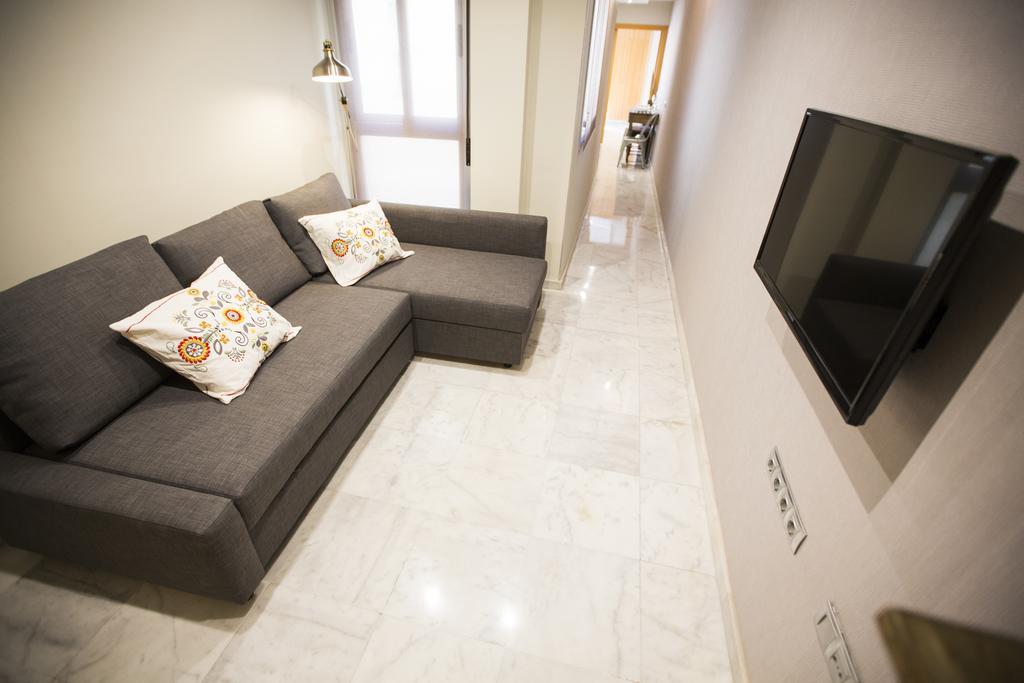 مالقة Ab Apartamentos Reding المظهر الخارجي الصورة