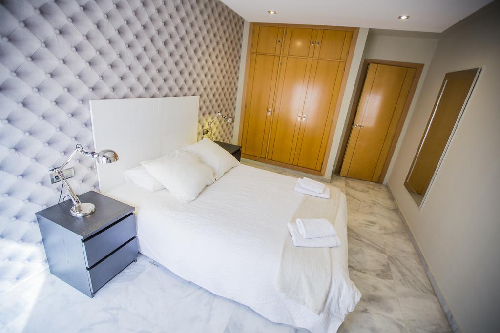 مالقة Ab Apartamentos Reding المظهر الخارجي الصورة